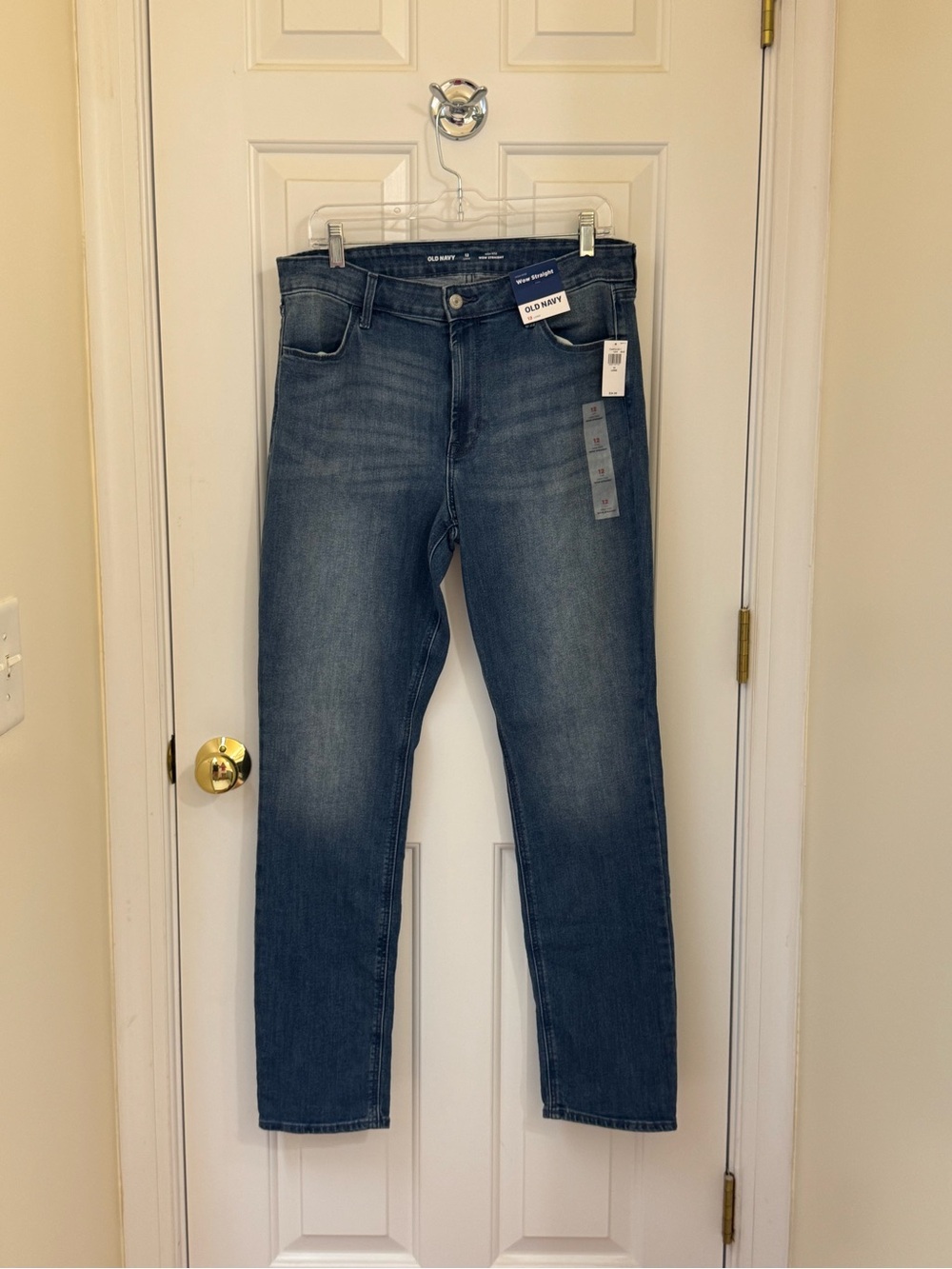 Old Navy High Rise Wow Straight Jeans